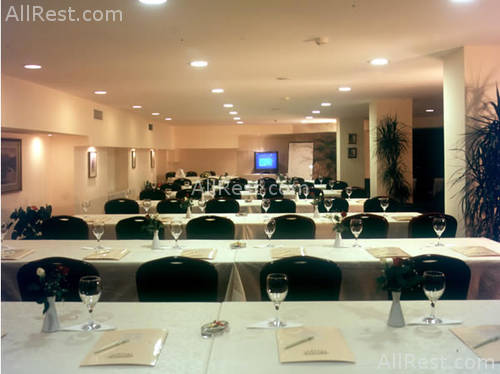 Central Hotel 8